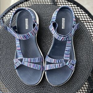 Skechers Blue Striped Goga Mat Sandals Sz 10